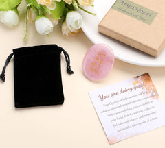 QINJIEJIE Green Aventurine worry stone radiates positivity and resilience.