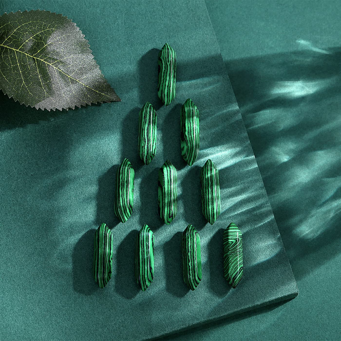 QINJIEJIE malachite wand handheld for personal energy guidance during practice