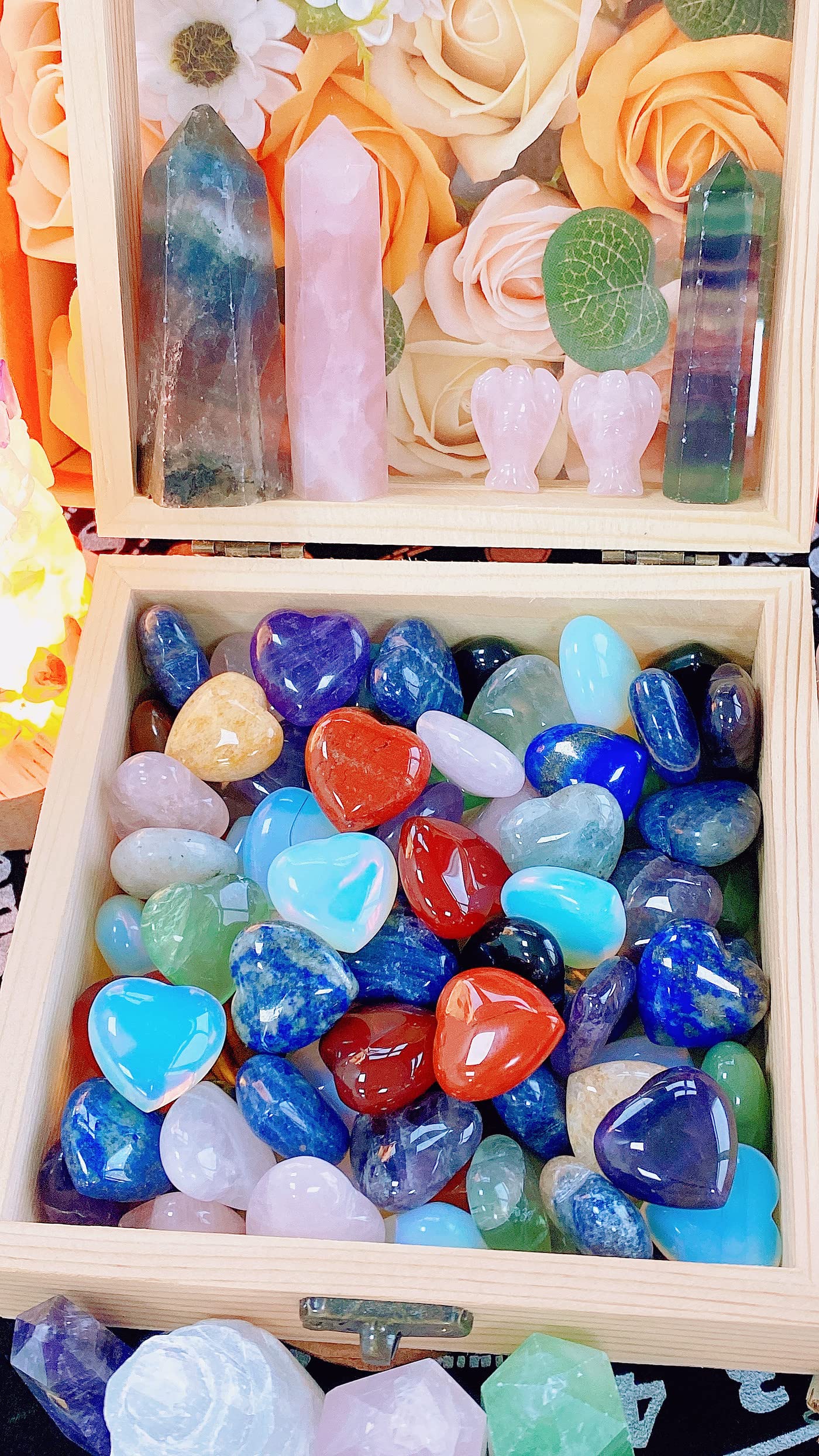 QINJIEJIE hand-held stones ideal as thoughtful gifts for crystal lovers
