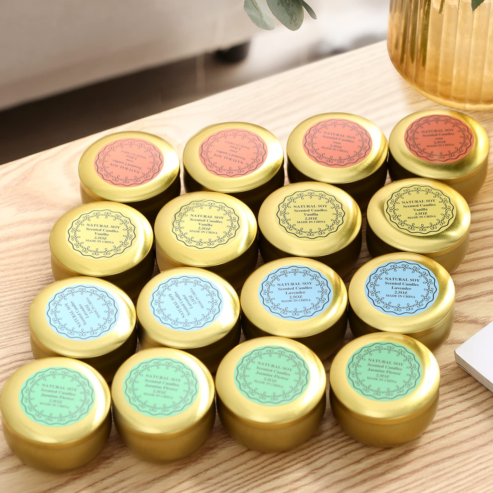 Qinxiang rose tin candle adds romantic ambiance for gatherings.