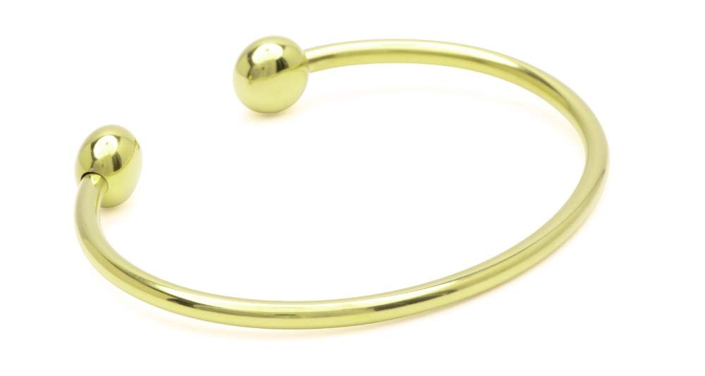 QRAY bracelet side profile showing slim, low-profile design for comfort.