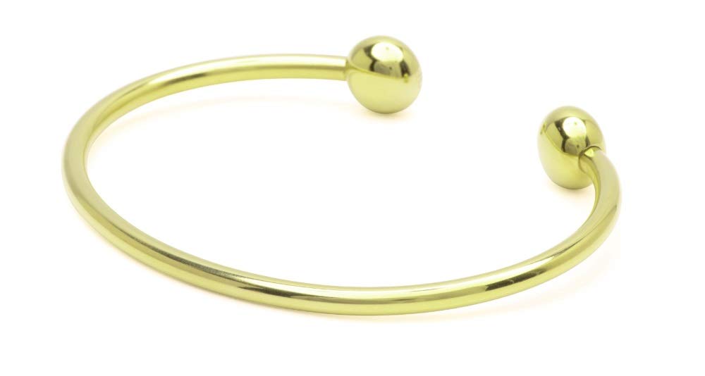 QRAY close-up of oval terminals and ergonomic design.