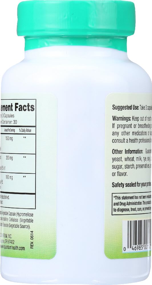Quantum Superimmune capsules close-up showing vegetarian capsules for daily use.
