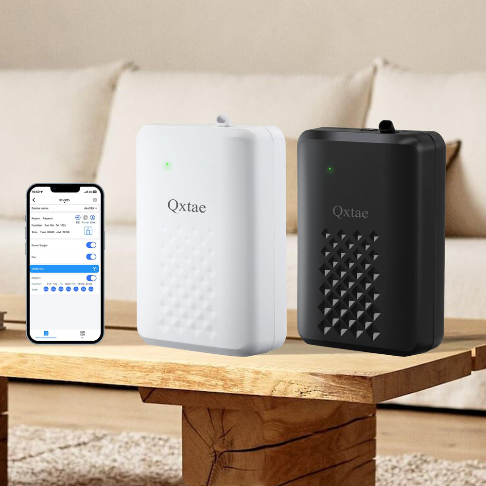 Qxtae nano-mist diffusion closeup reveals ultra-fine aroma particles.