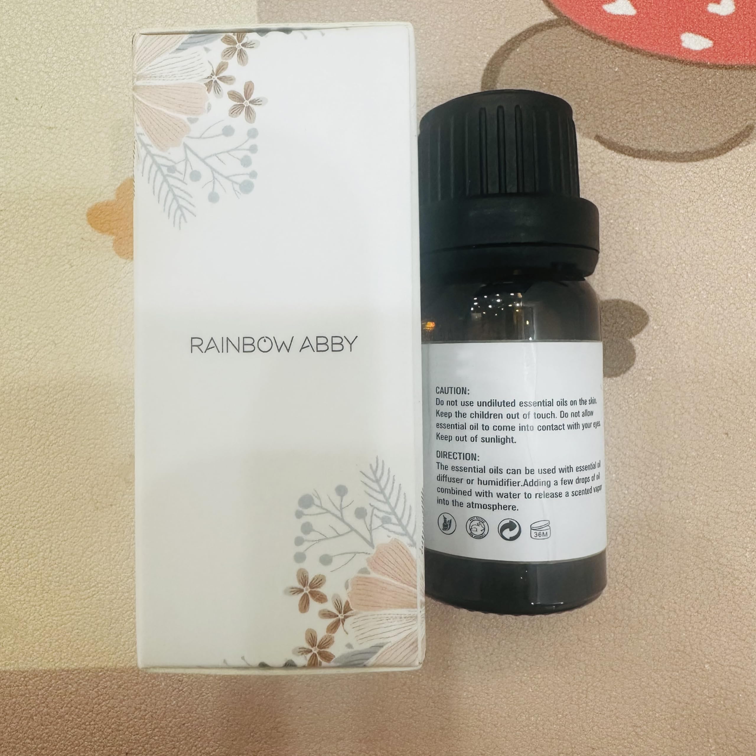 Rainbow Abby Marjoram oil packaging close-up for gift-ready presentation.