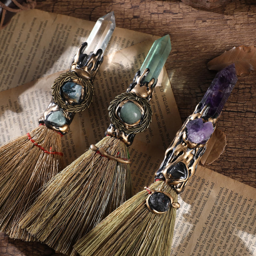 RENEMEGO Car and Office Broom – portable energy touchstone for mindful spaces.