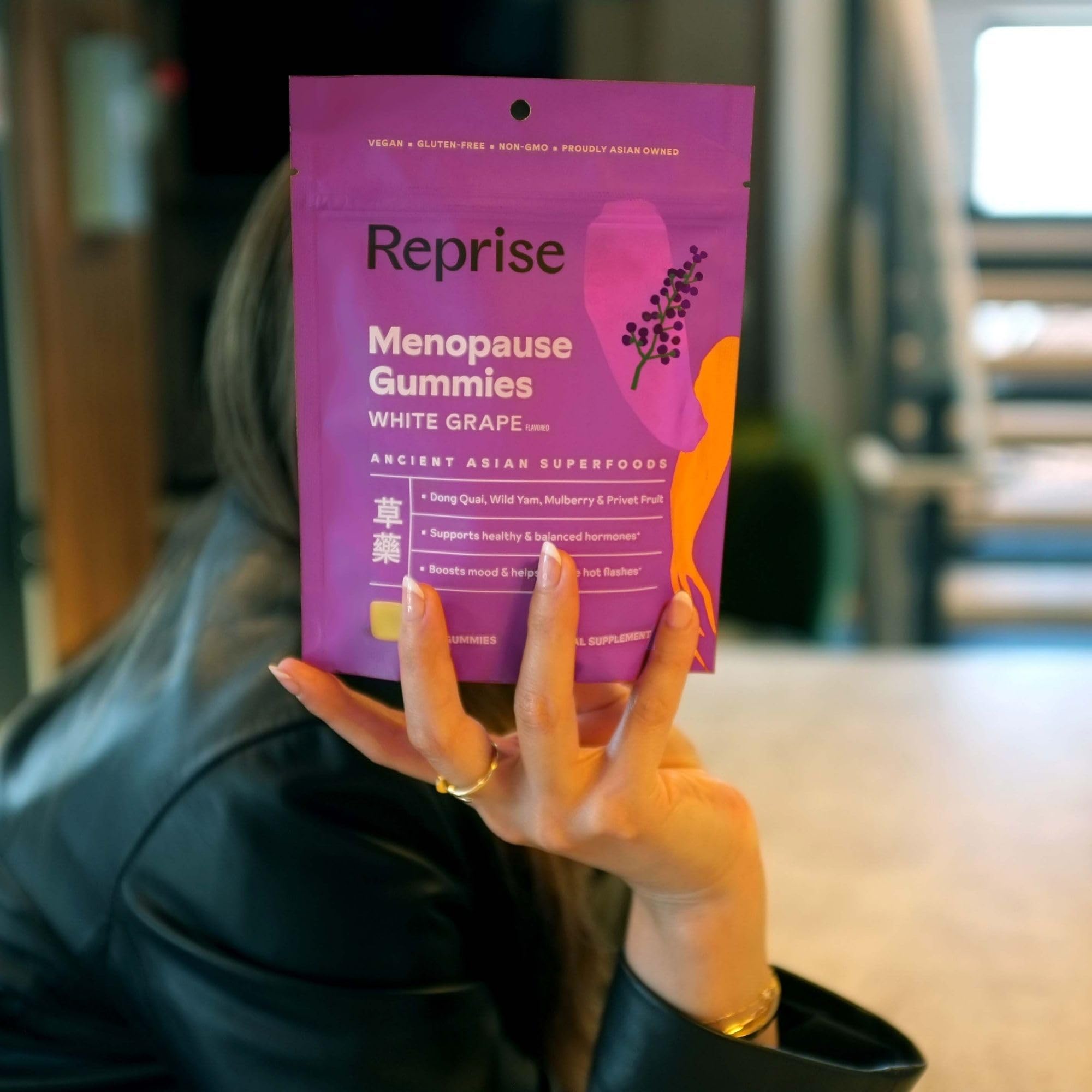 Reprise Menopause Gummies dispense system: easy pour-friendly bottle