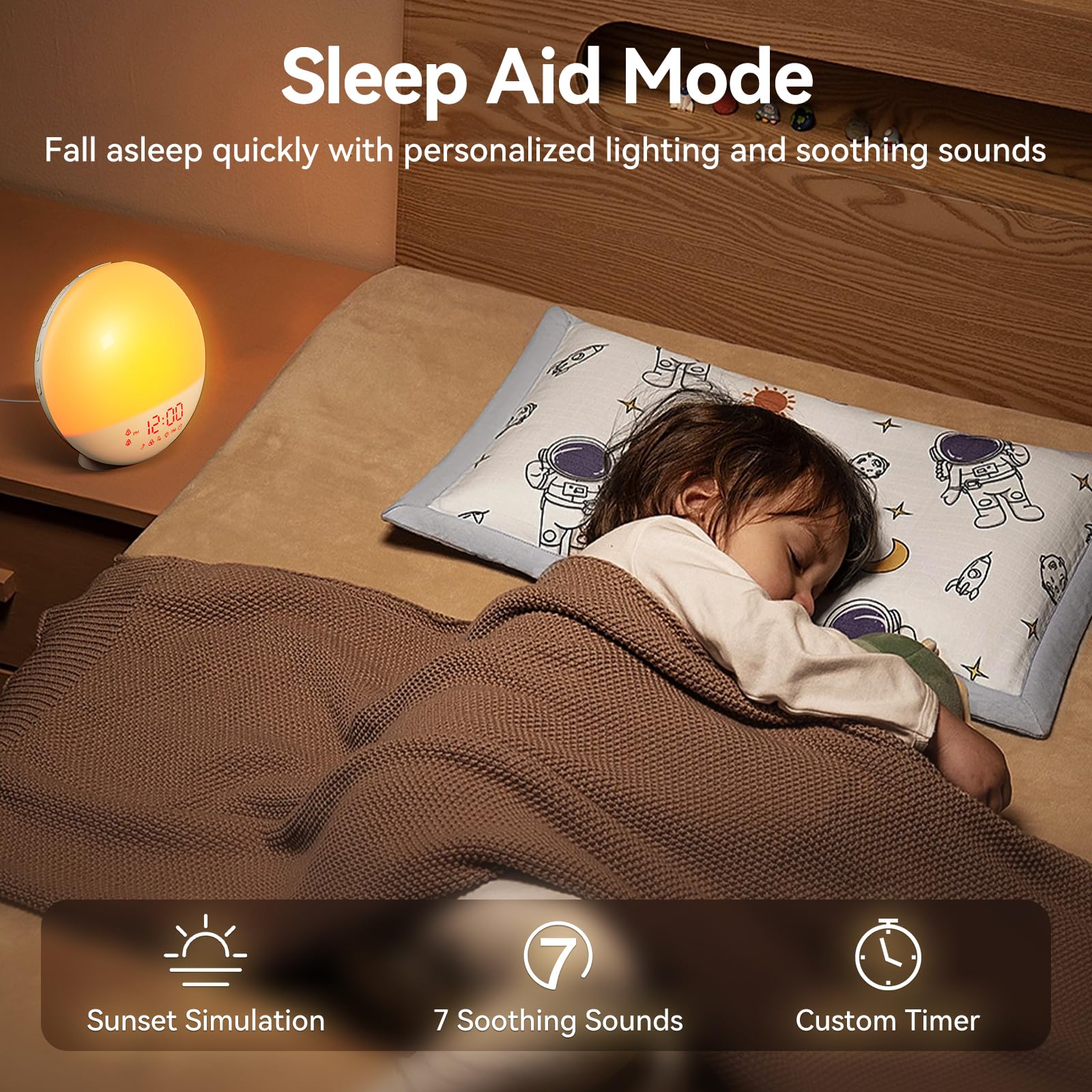 RICIAL Wake Up Light sunset sleep aid creates a relaxing wind-down.