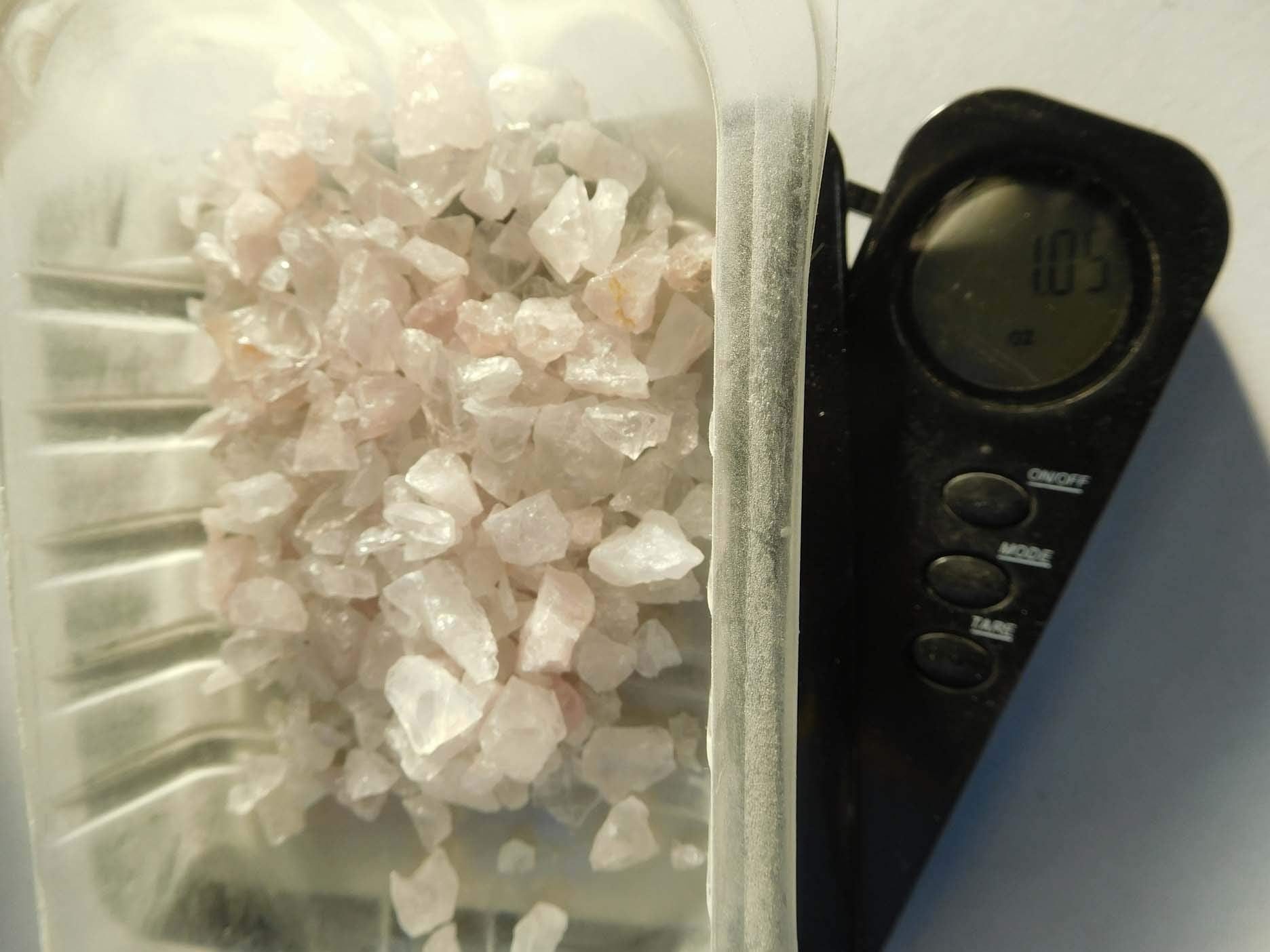Rise Perspective Pink Rose Quartz packaging 1oz shows premium crystals for art.