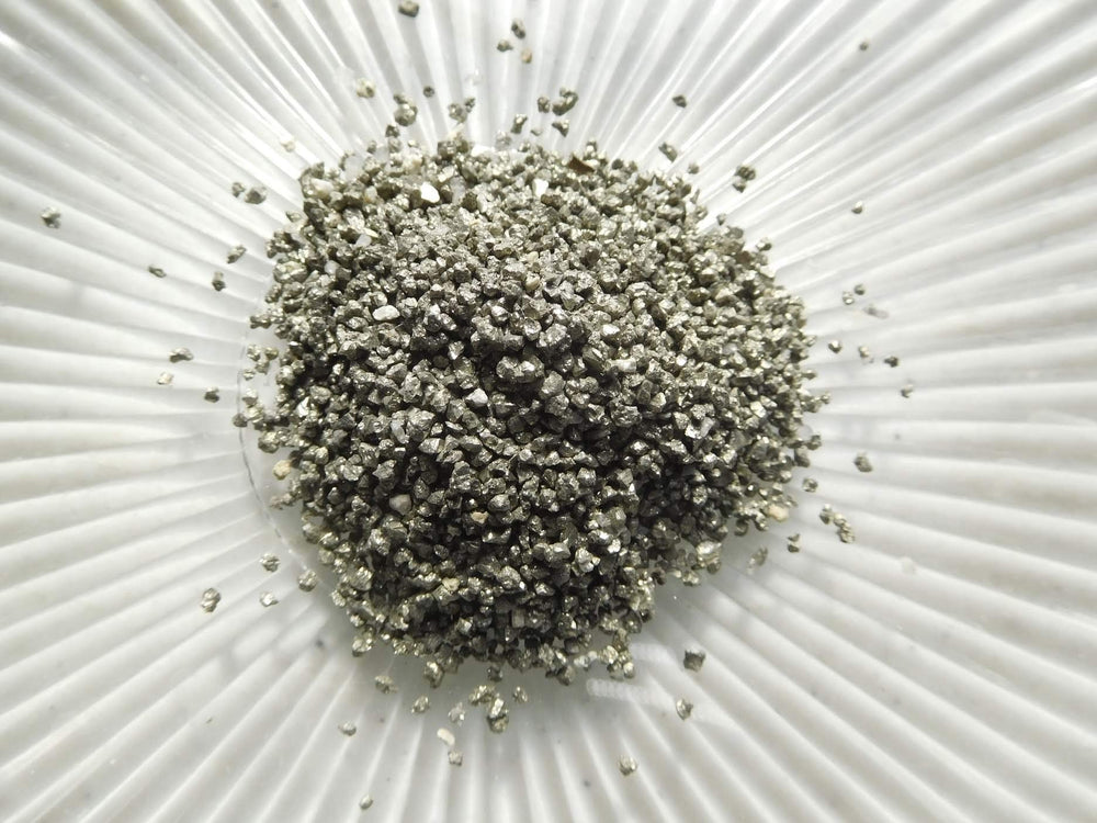 Rise Perspective Pyrite rough under 2mm without powder for grounding energy