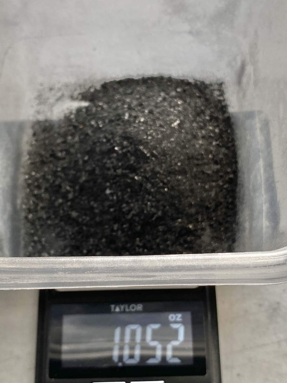 Rise Perspective Shungite Noble Elite powder for crafts enhances creative workflow.