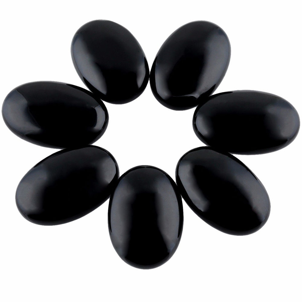 Rockcloud Polished Obsidian Stone offers smooth texture for relaxation sessions