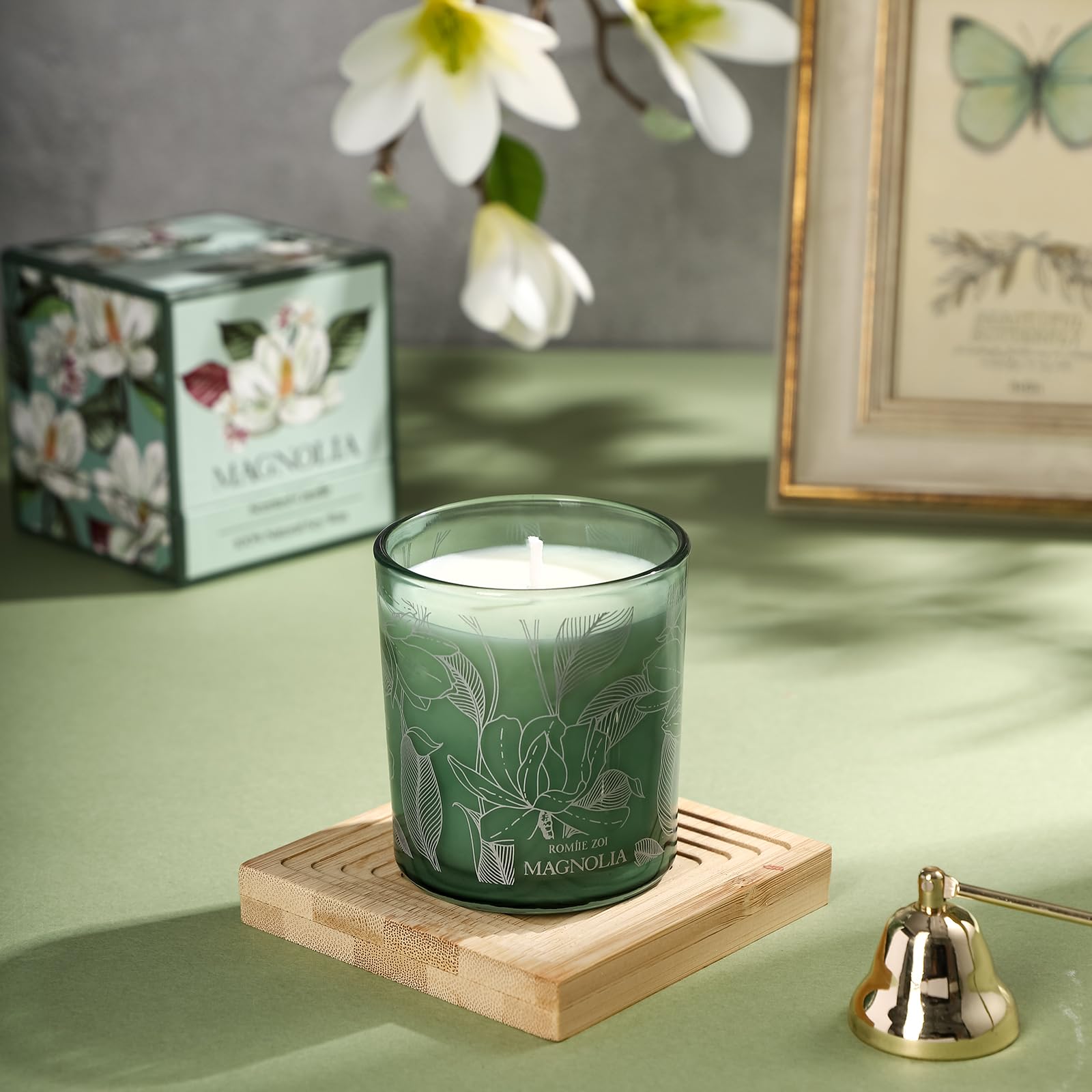 ROMIIE ZOI magnolia bloom scent enhances relaxation in any room