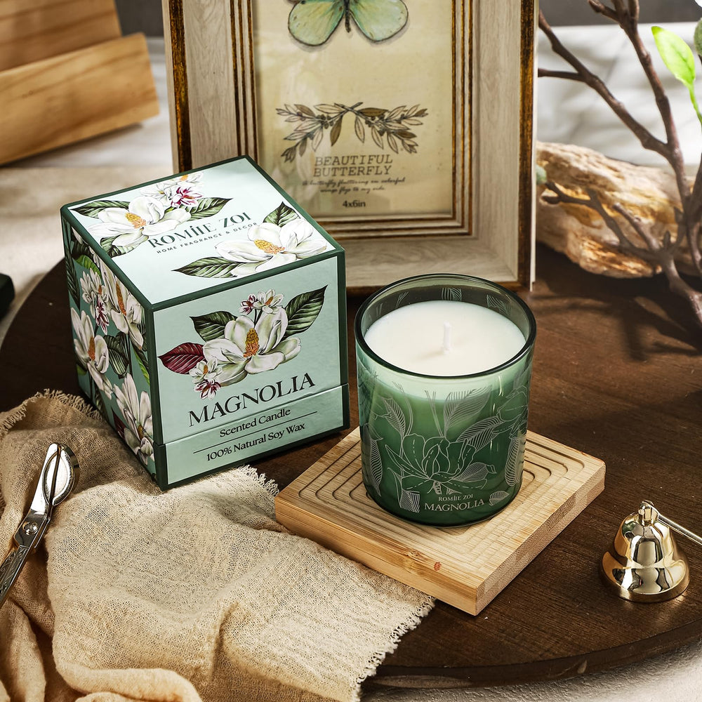 ROMIIE ZOI magnolia wax closeup highlights premium soy for a clean burn