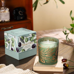 ROMIIE ZOI soy wax candle close-up highlights clean burn and premium quality.