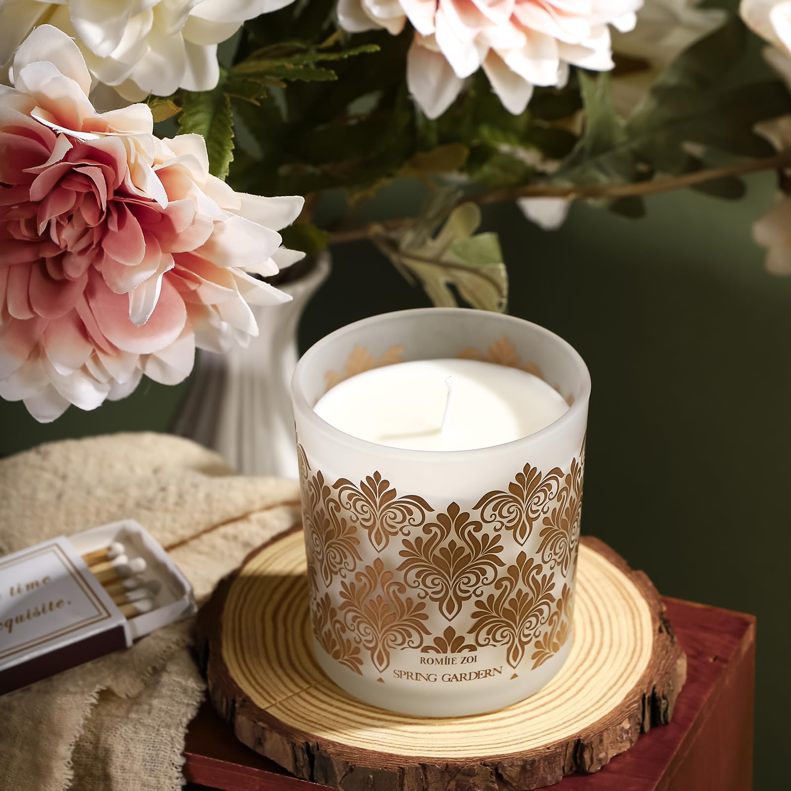 ROMIIE ZOI gift packaging keepsake box makes gifting thoughtful.