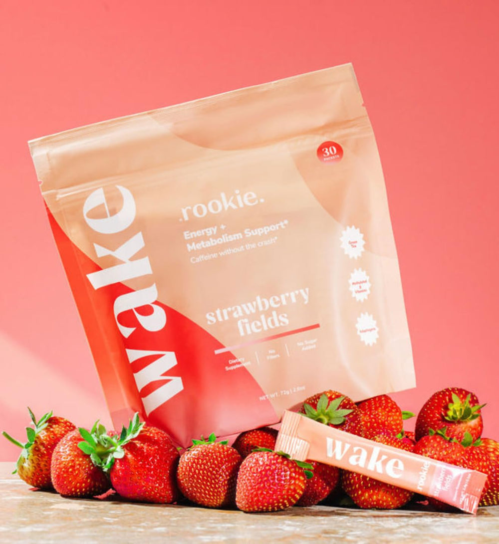 Rookie Wellness Wake Strawberry Fields tub highlights flavorful energy with clean ingredients.