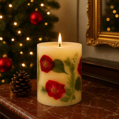 Rosy Rings Essence of Christmas candle contains pine cones and cedarleaf for wintry ambience.