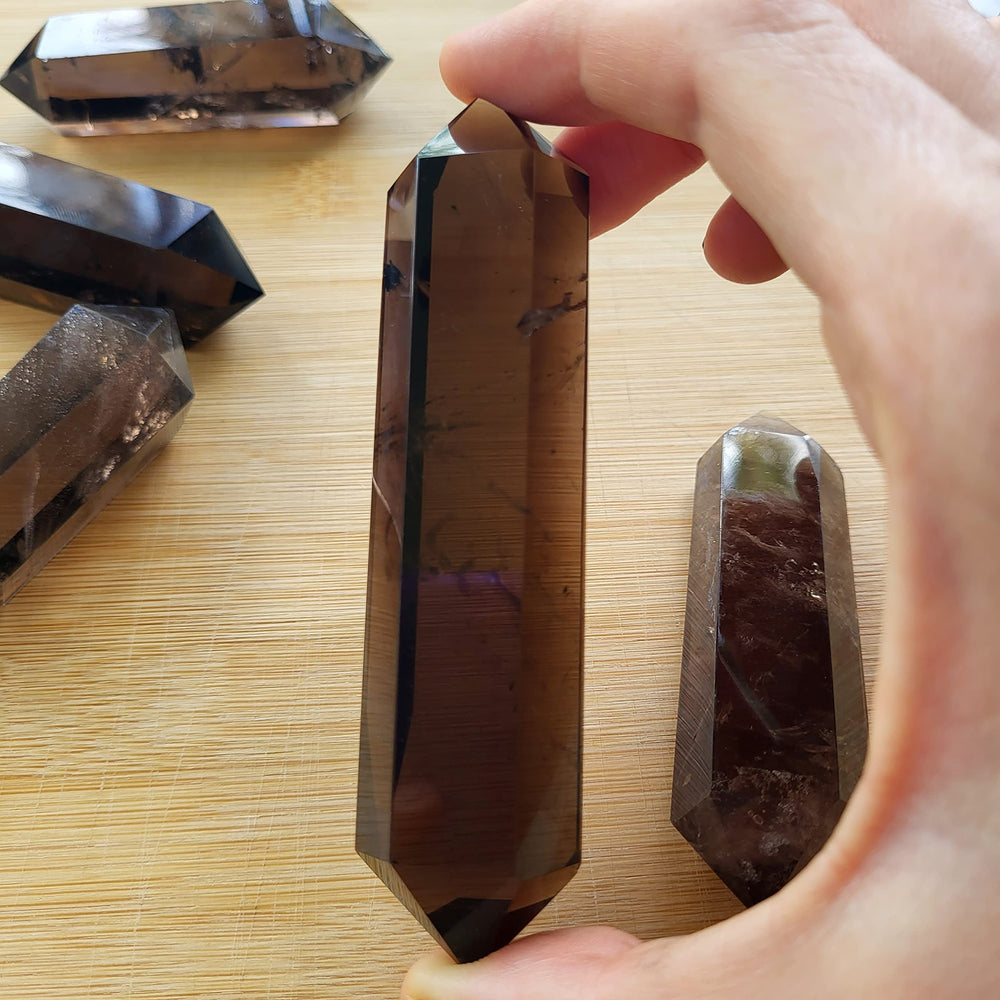 Roxxy Crystals smoky quartz root chakra activation aids grounding.