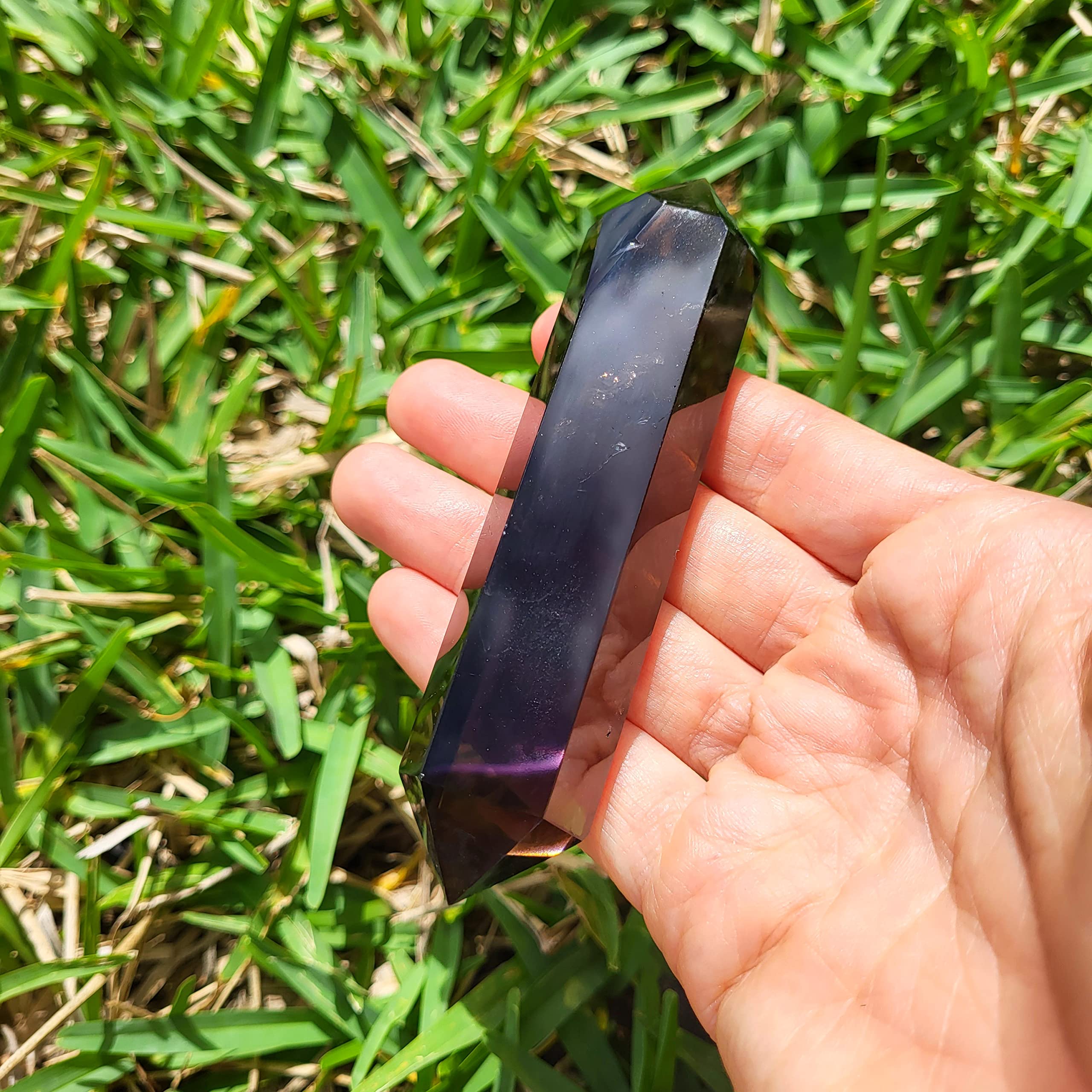 Roxxy Crystals smoky quartz focus aid for steady concentration.