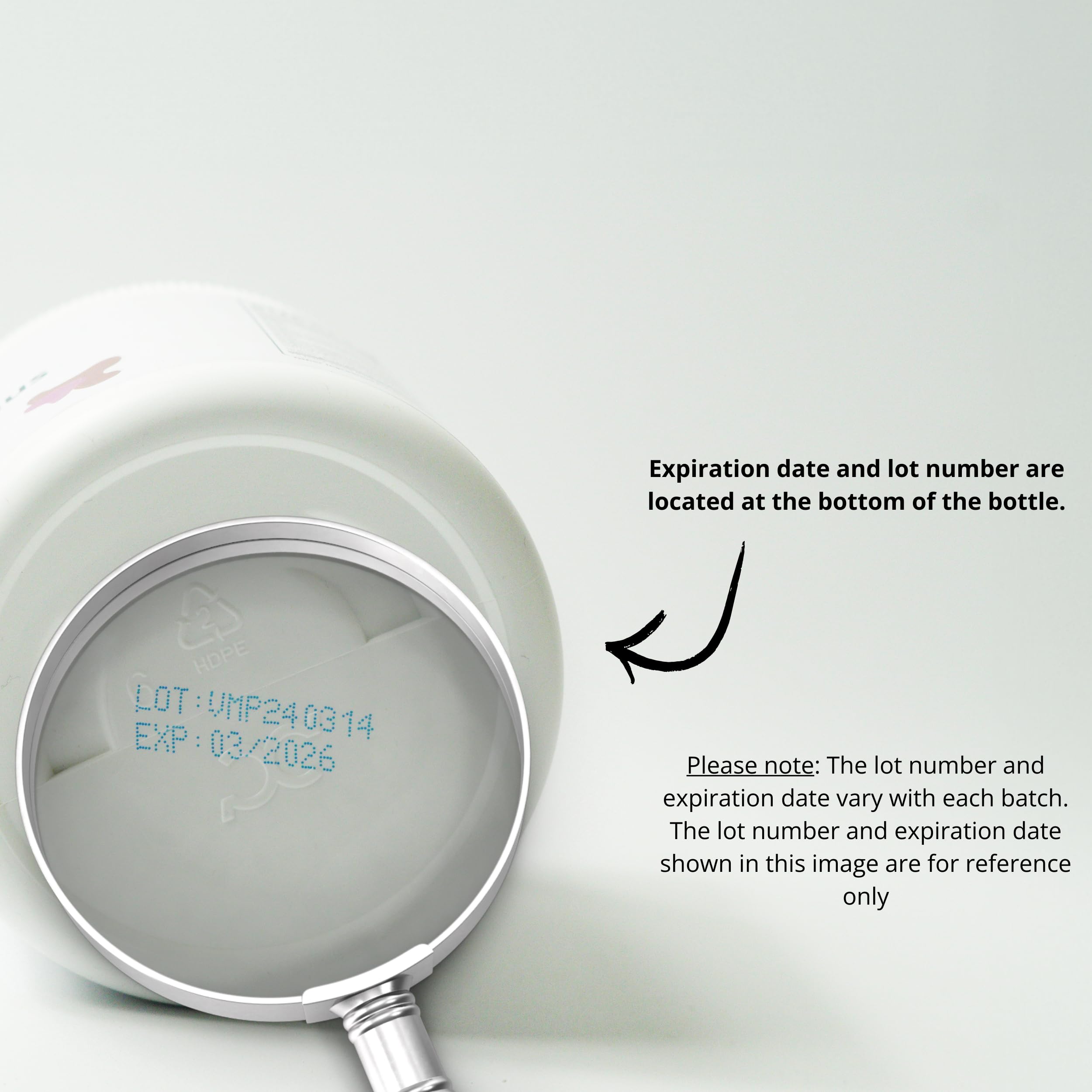 Rütean daily routine capsules shown with glass of water.