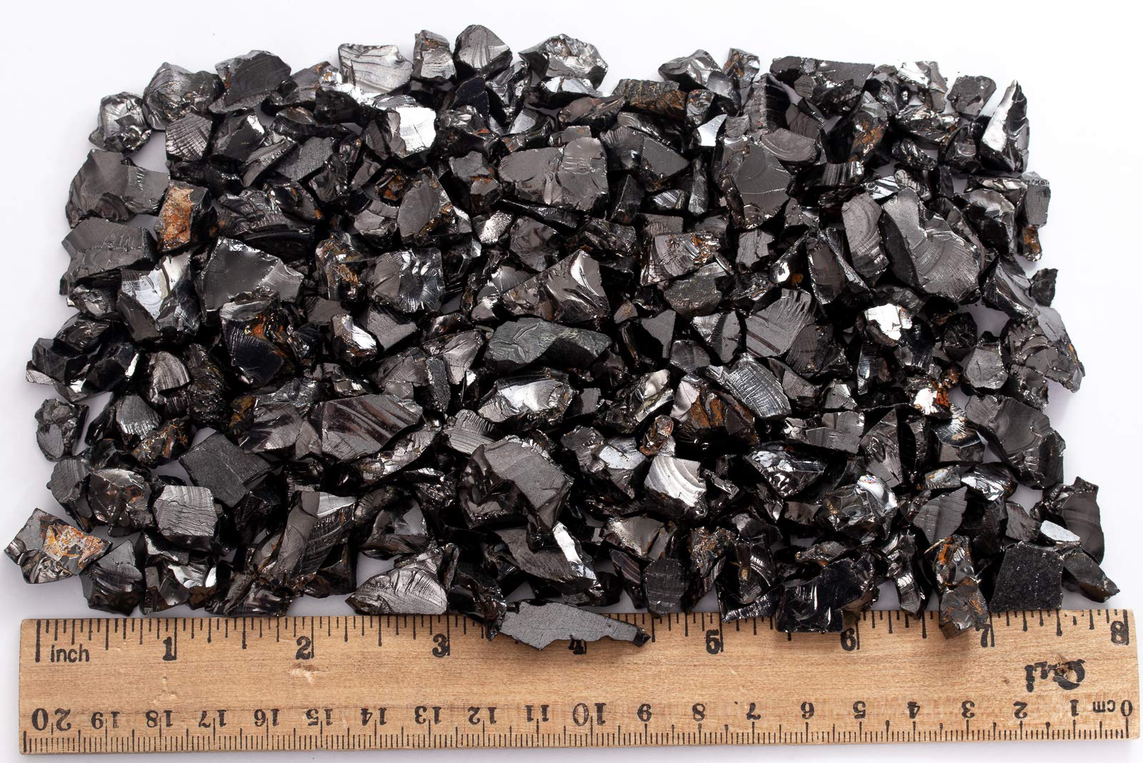 RUMINERAL stones show 97-98% carbon content and fullerene-rich composition.
