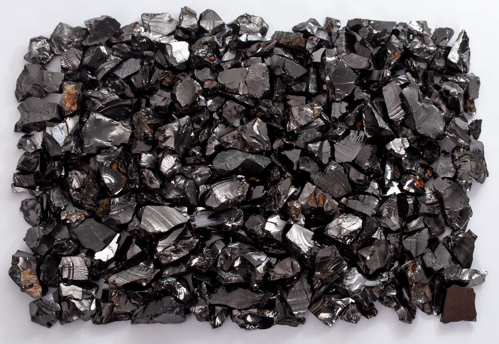 RUMINERAL Karelia-origin shungite crystals with high carbon content.