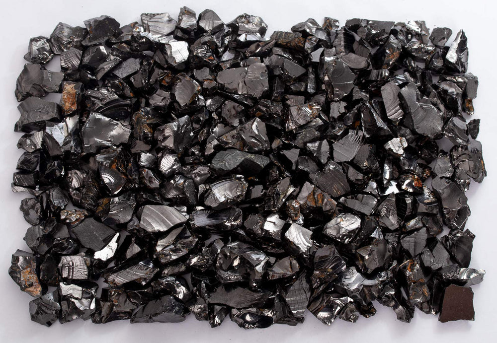 RUMINERAL Karelia-origin shungite crystals with high carbon content.