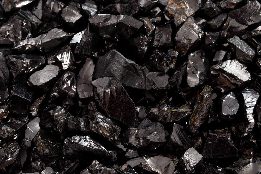 RUMINERAL stones sized 0.035-0.14 oz each for versatile setups.
