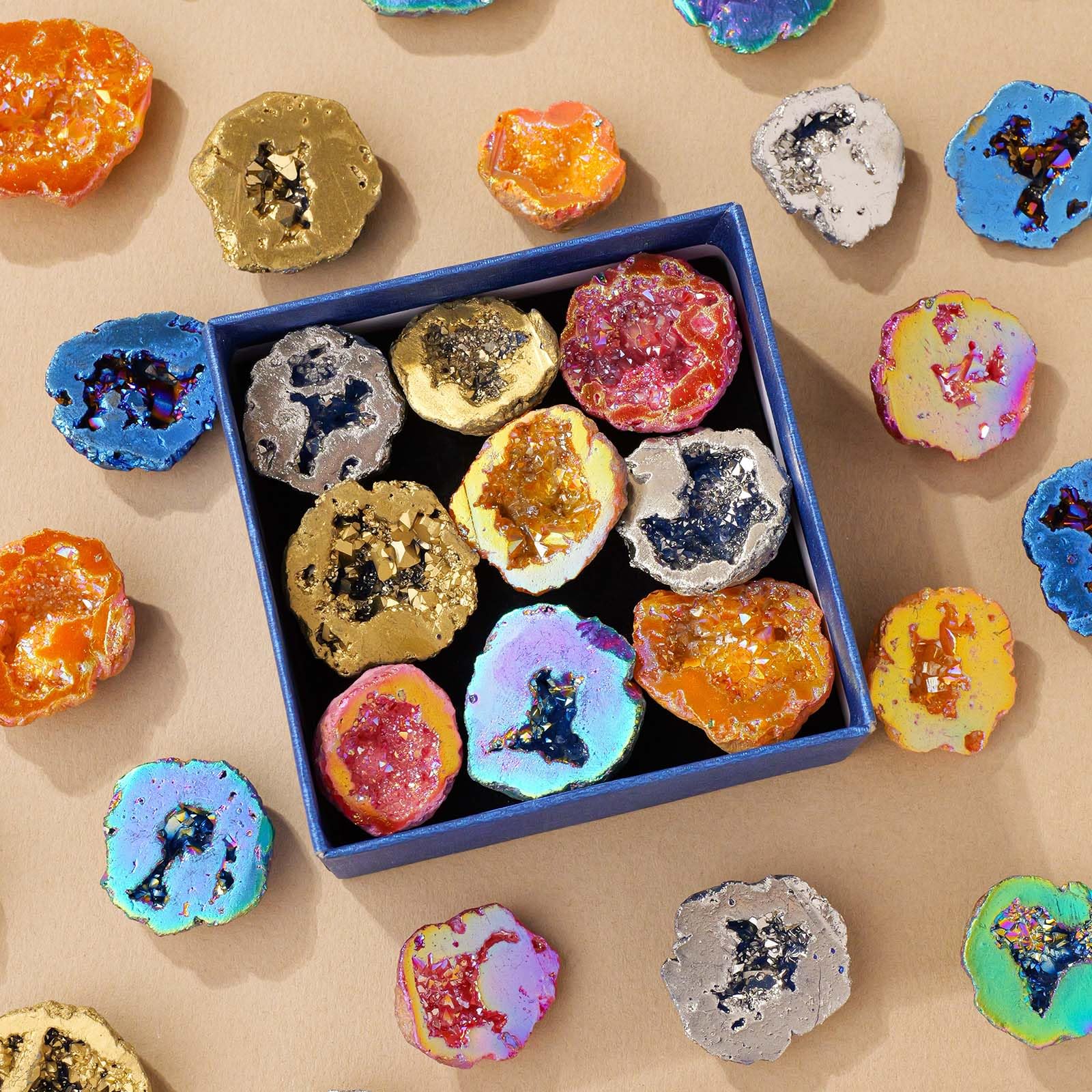 Runyangshi electroplated geode trio boosts creative focus on a desk.
