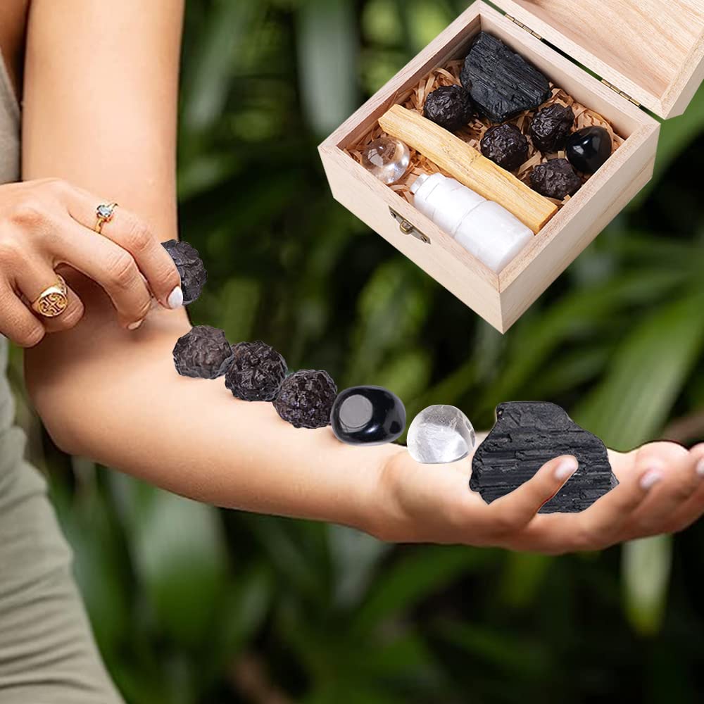 Runyangshi healing crystals set Obsidian enhances energy and supports grounding in daily spaces