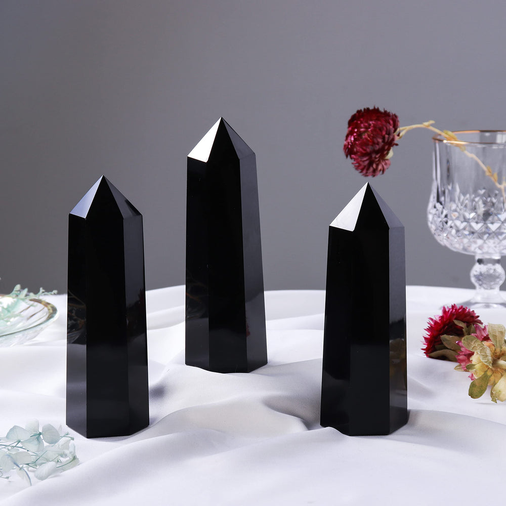 Runyangshi obsidian wand gift-ready packaging for crystal enthusiasts.