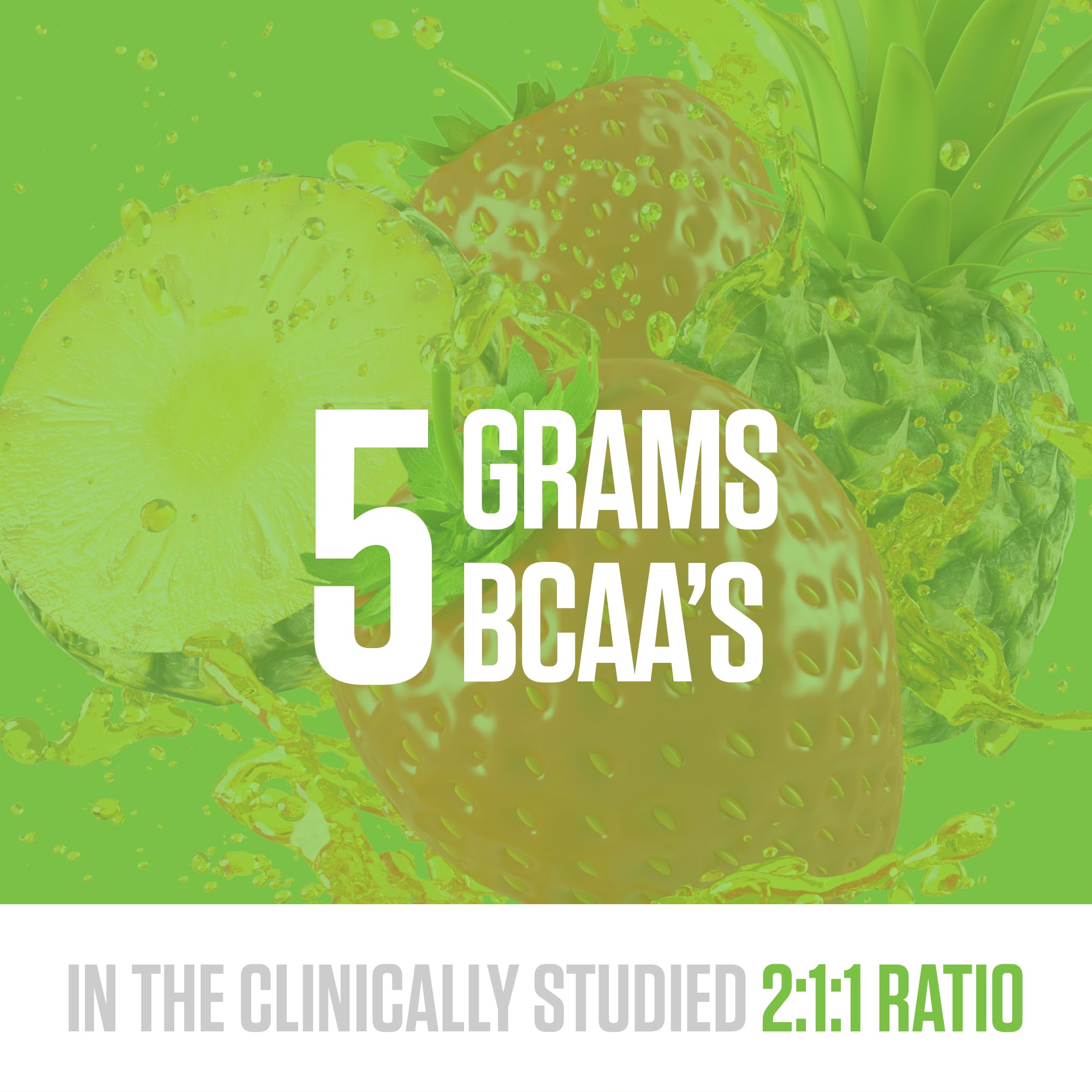 Powder poured into a glass highlighting a sugar-free, fruity flavor.