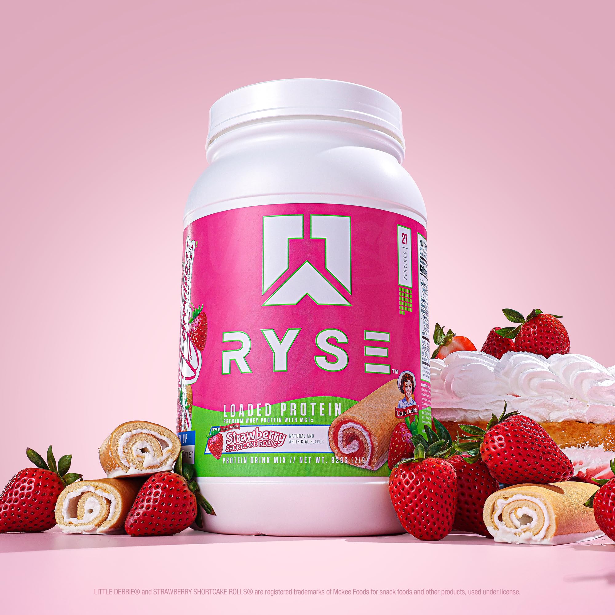 Creamy RYSE Loaded Protein shake texture ideal for flavor-forward sessions.