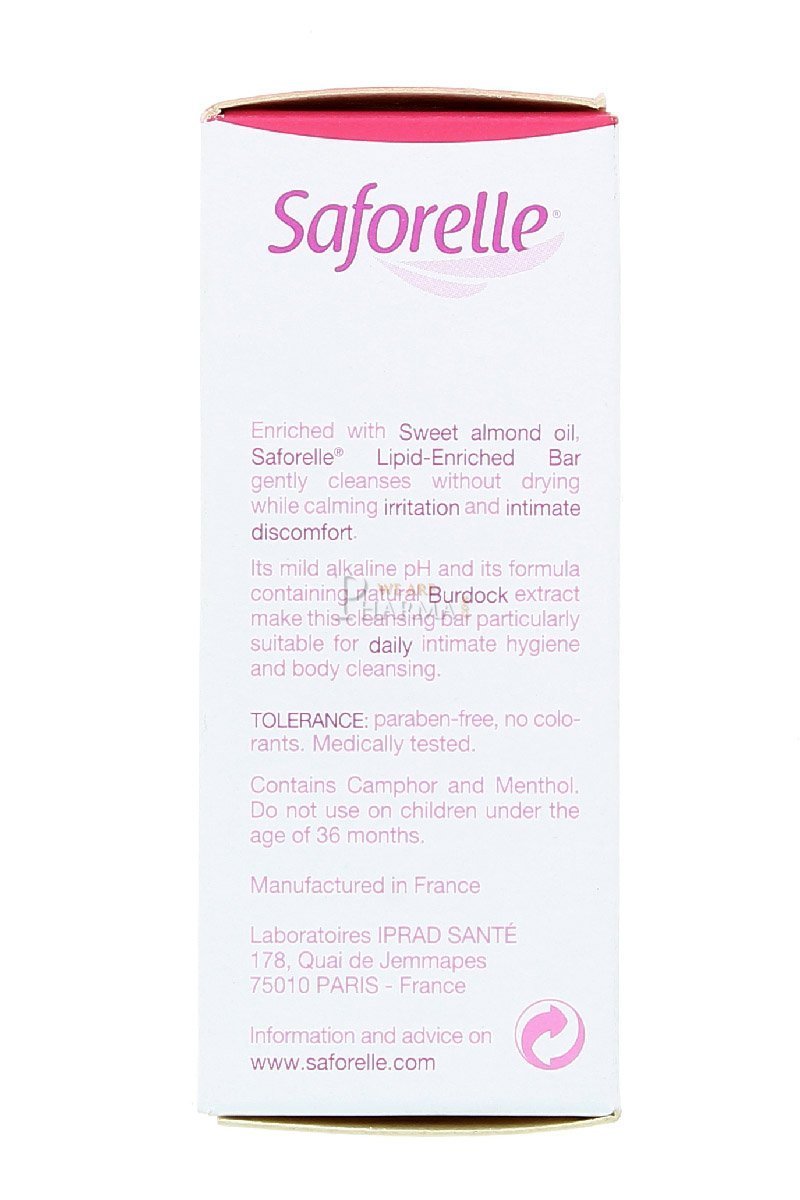 Saforelle Lipid-Enriched Bar Cleanser foam closeup showing moisturizing lather for sensitive skin.