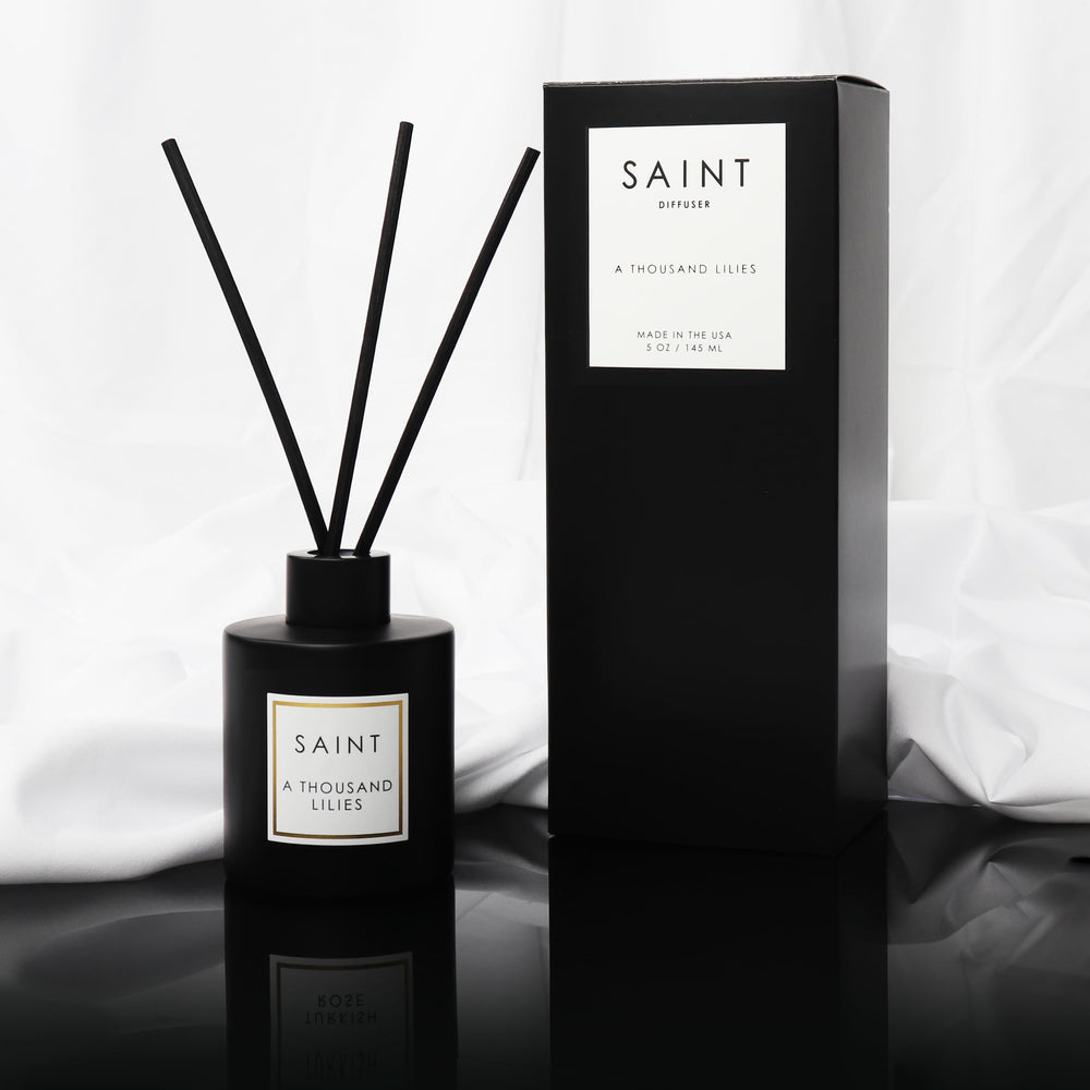 SAINT diffuser fits modern living rooms with understated elegance.