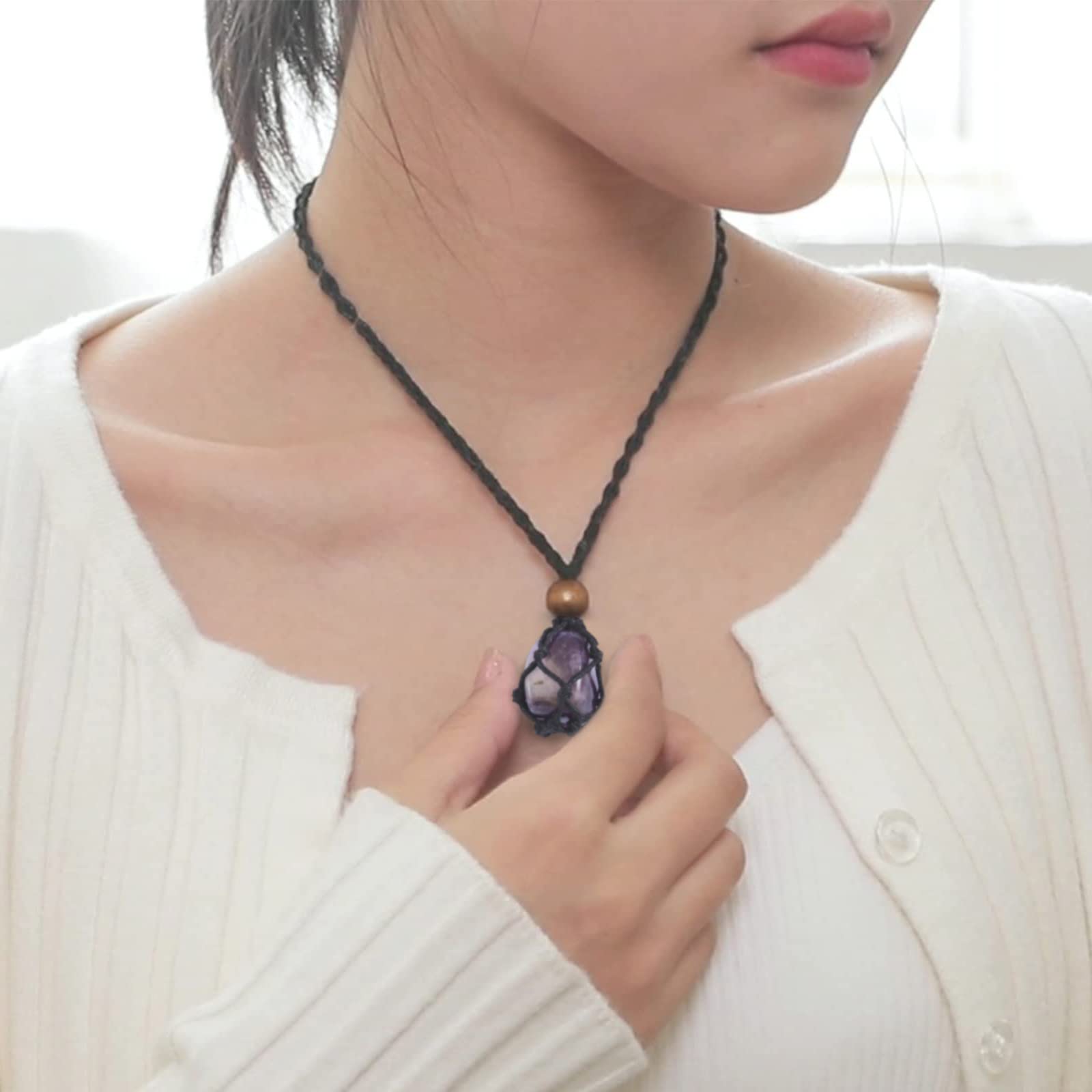 SANSWL seven chakra necklace third-eye amethyst pendant enhances intuition and calm.