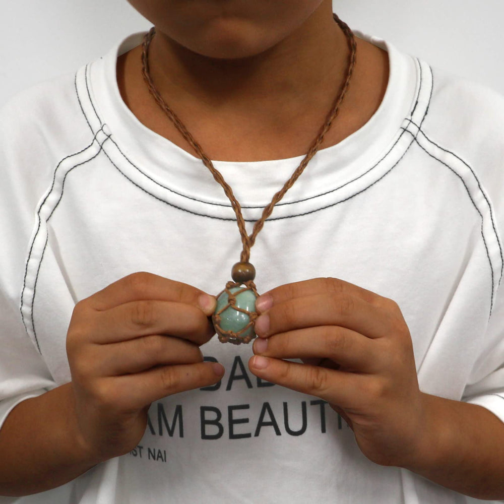SANSWL seven chakra necklace throat-lapis-lazuli pendant supports clear communication.