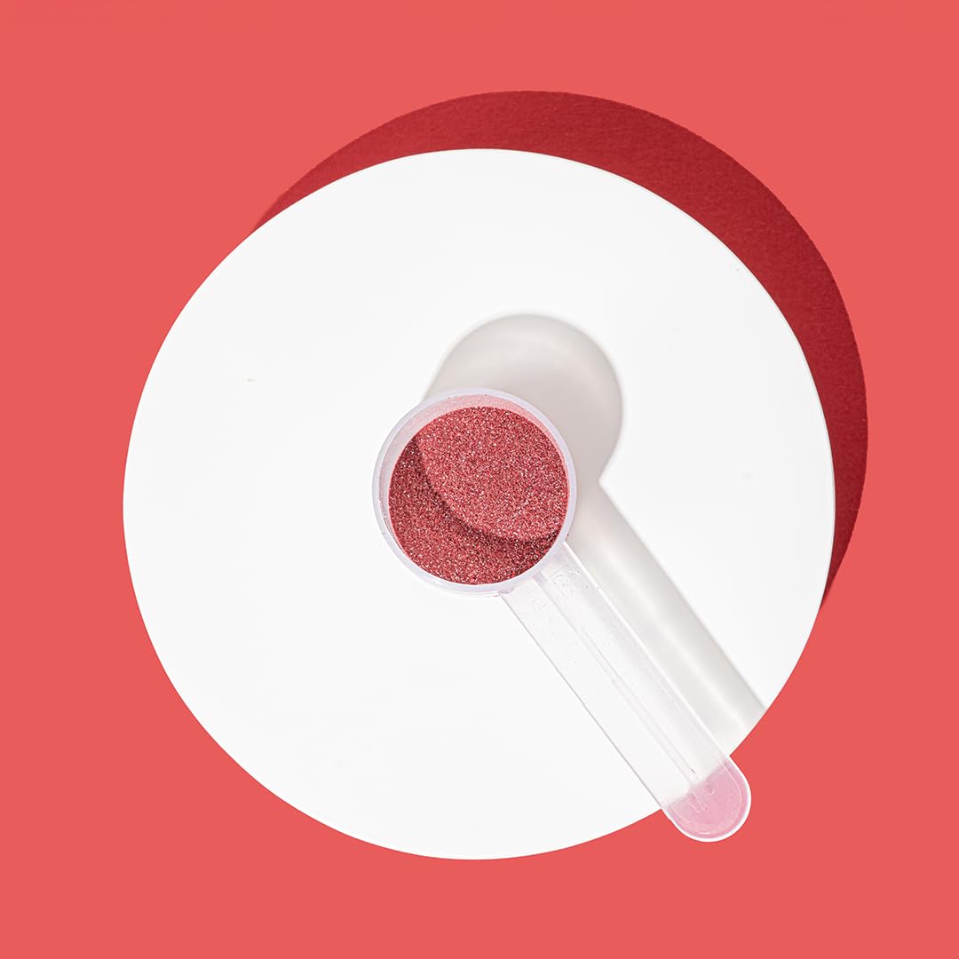 Santo Remedio Circulacion Plus lifestyle shot for on-the-go wellness.