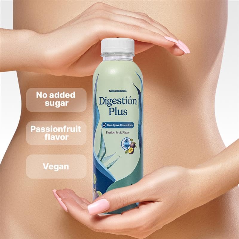 Pouring Santo Remedio Digestion Plus into water for a fiber and prebiotic boost.