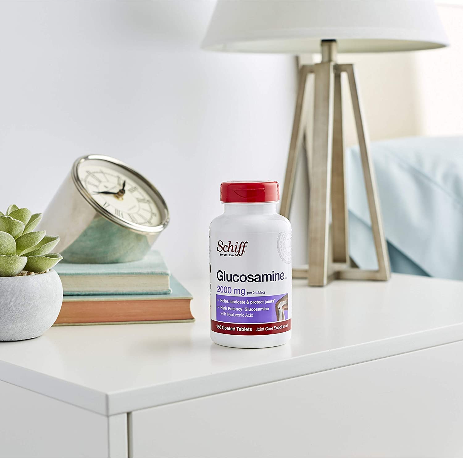 Schiff Glucosamine with Hyaluronic Acid freshness seal indicates product integrity.