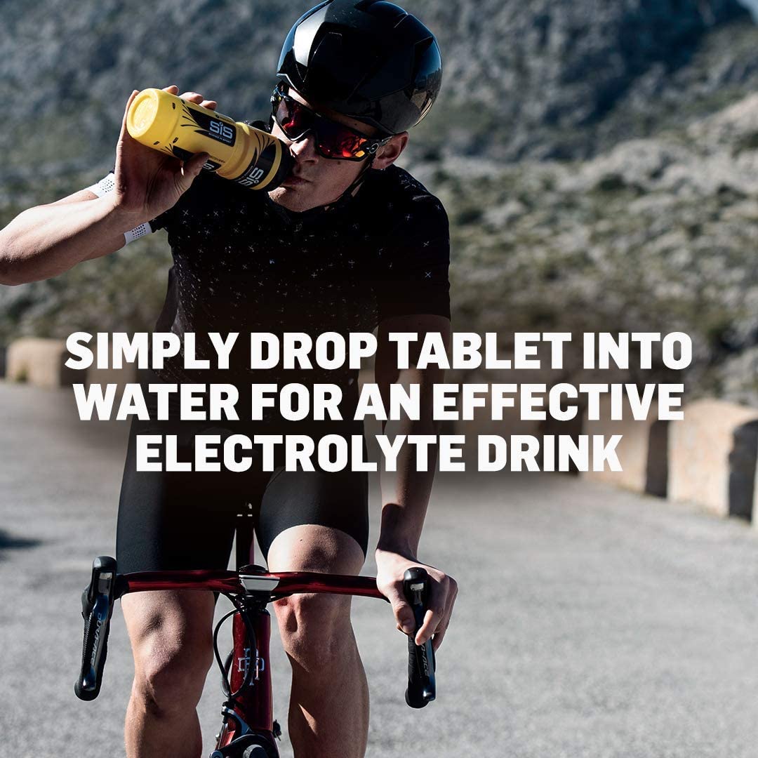 Science in Sport Hydro effervescent tablet fizzing in water for refreshing hydration