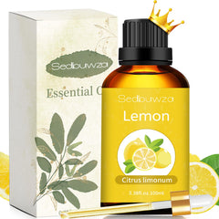 Sedbuwza Lemon Essential Oil bottle cap close-up, precise dispensing.