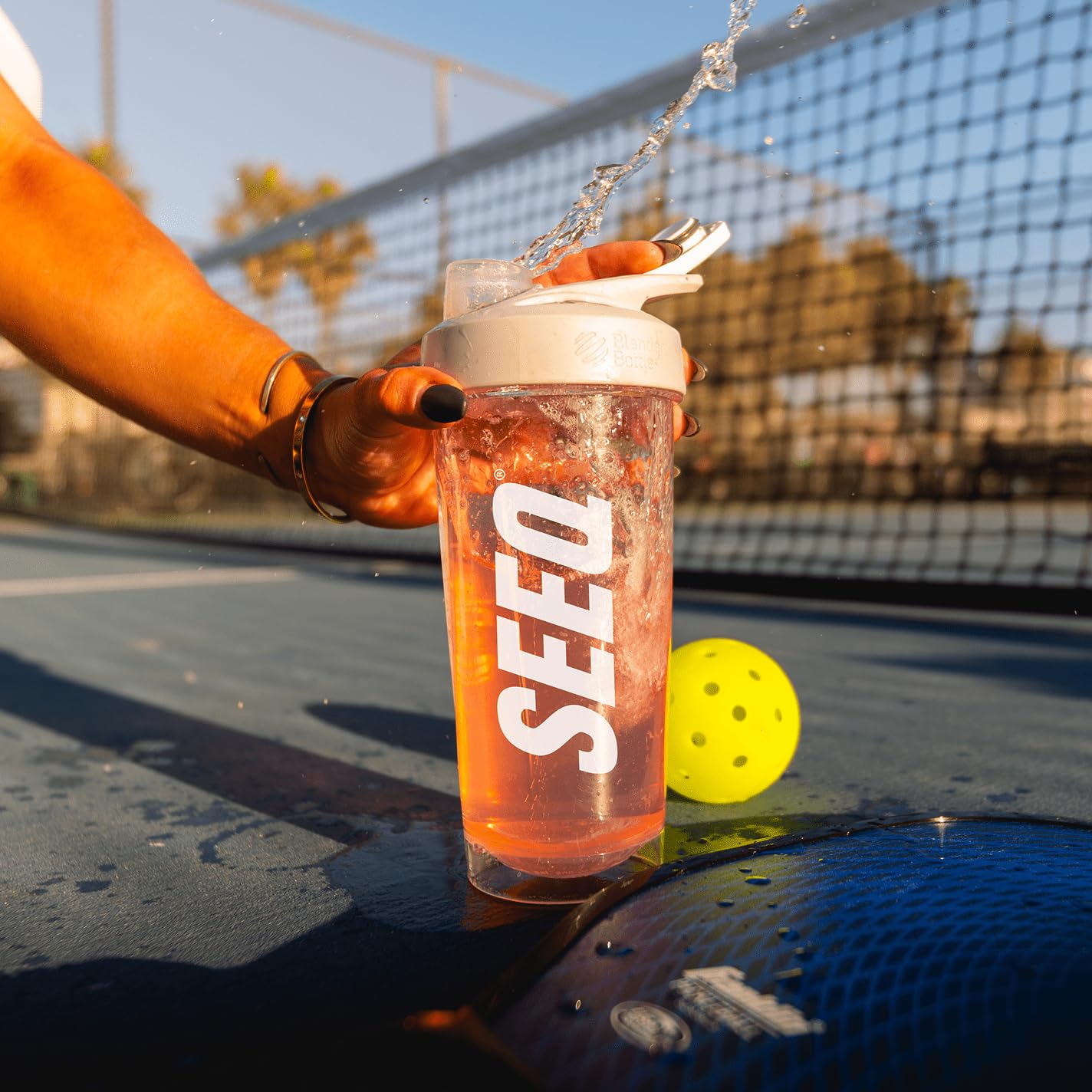 SEEQ Juicy Peach post-workout scene suggests quick recovery option.