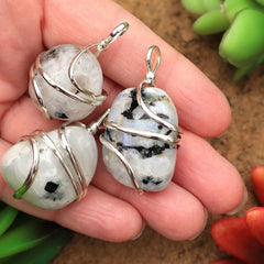 Shelf and Stone Rainbow Moonstone pendant with adjustable wax cord for versatile everyday wear.