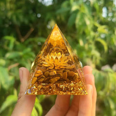Shinnous orgone pyramid gold edition with obsidian and amethyst enhances meditation ambience