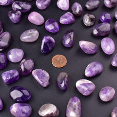 SigMntun deep amethyst stones with glossy finish in light.