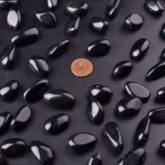 SigMntun Obsidian crystals for meditation and energy focus.