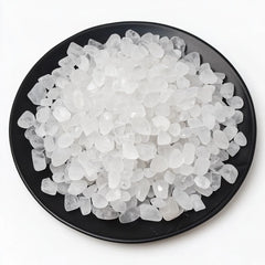 SigMntun polished milky quartz chips for crystal crafts and home decor, enhancing displays.