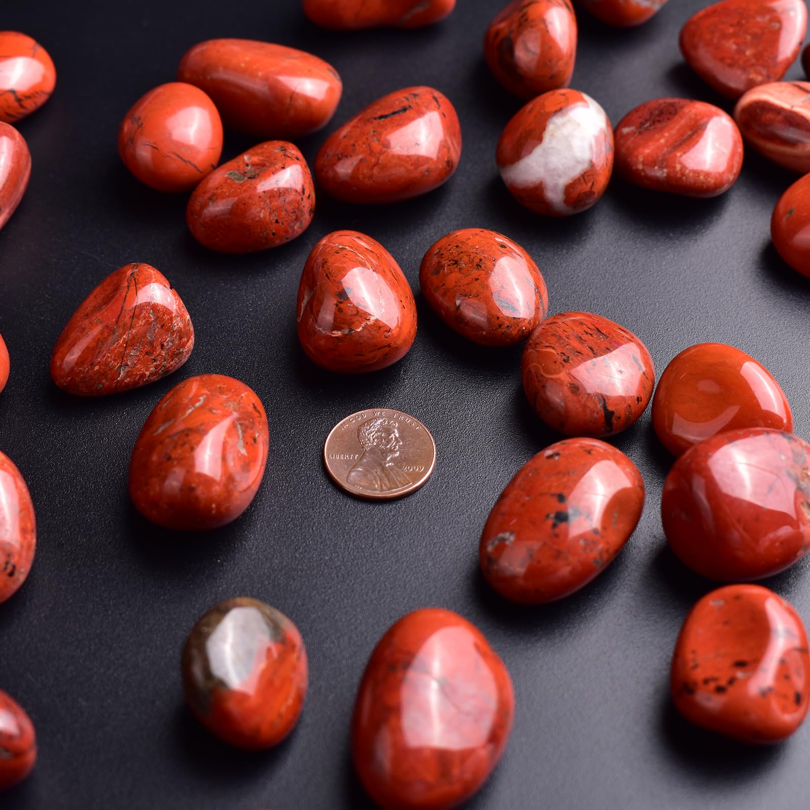 SigMntun red jasper 0.8-inch tumblers suitable for Reiki-inspired rituals.